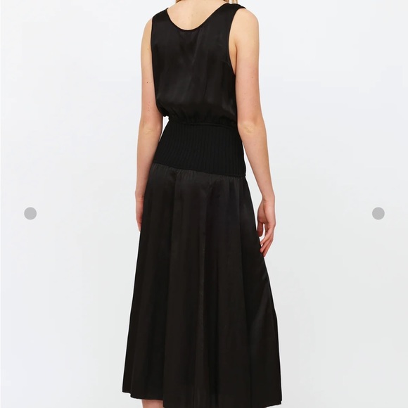 Aritzia Wilfred Silk Lace up midi dress - Picture 4 of 10